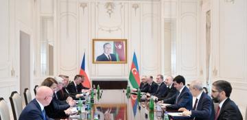   President Aliyev holds expanded meeting with Czech PM in Gabala  