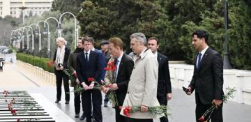 German Bundestag delegation pays tribute to Azerbaijani martyrs