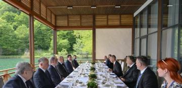 Official luncheon hosted in Gabala on behalf of Azerbaijani president in honor of Czech premier