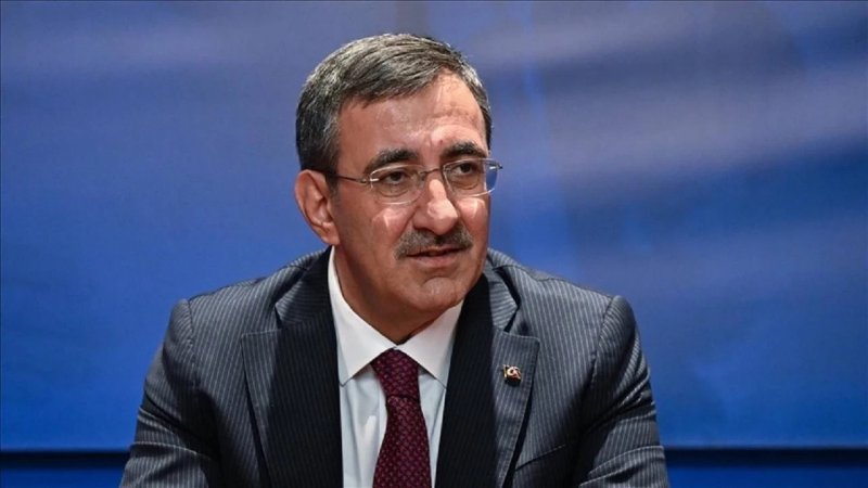 Türkiyənin vitse-prezidenti Cevdet Yılmaz İrəvanda keçirilən sammitə qatılıb