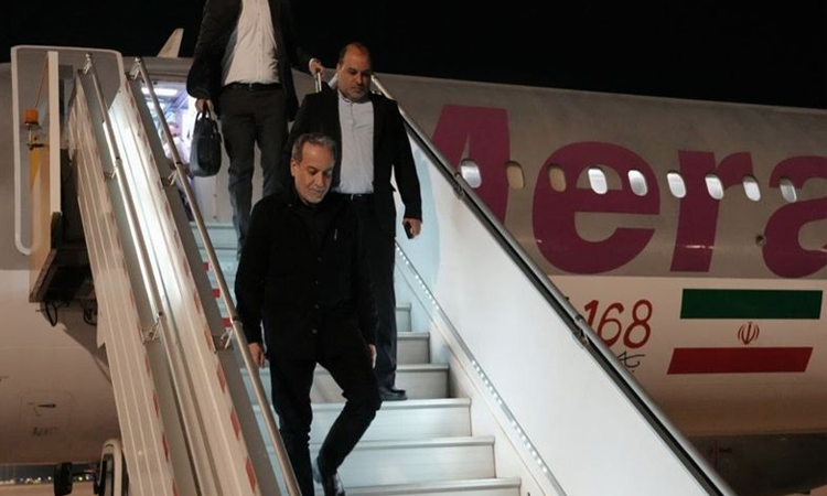 İranın xarici işlər naziri Abbas Əraqçi Pekindədir
