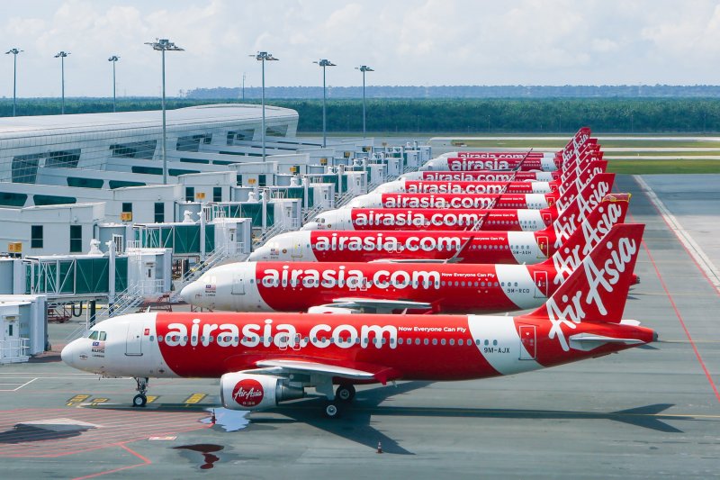 AirAsia signs $19bn deal for 150 Airbus A220 jets