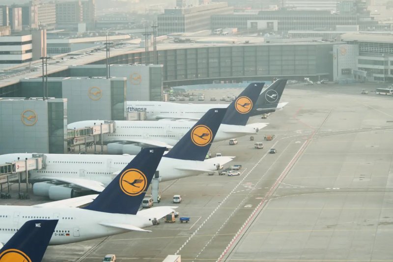 Almaniyada kerosin bahalaşması aviareyslərin ixtisarına səbəb ola bilər