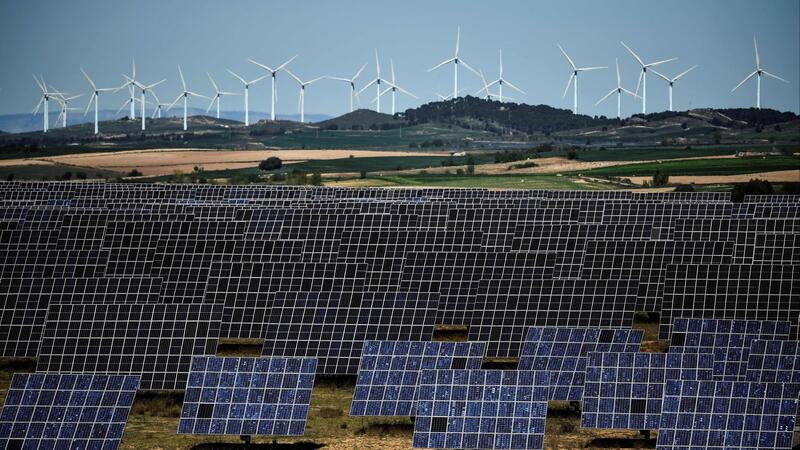 IRENA: Yaxın Şərqdəki böhran yaşıl enerjiyə keçidi sürətləndirəcək