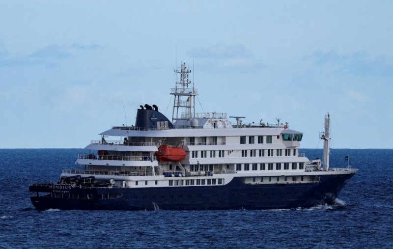 MV Hondius crew sailing to Netherlands remains asymptomatic, expected to arrive Monday: WHO