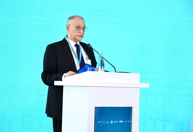 Fuad Məmmədov: Azərbaycan türk dövlətləri ilə ikitərəfli və çoxtərəfli əsasda birgə qrant müsabiqələri elan etməyə hazırdır