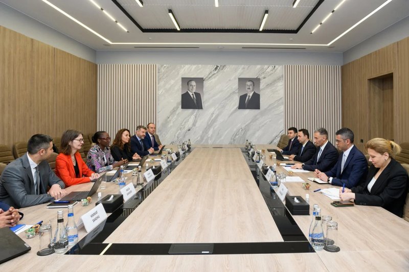 Azərbaycan və Dünya Bankı Orta Dəhlizin inkişafını müzakirə edib