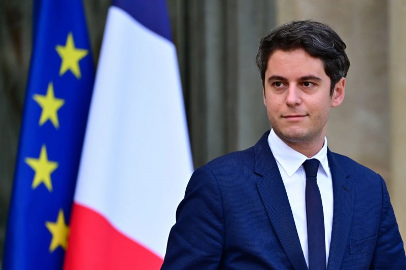 Ex-French PM Gabriel Attal announces candidacy for 2027 election