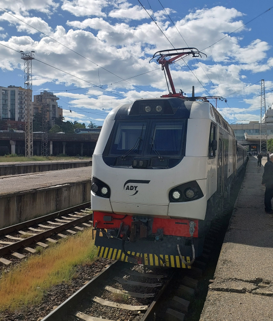 News about - Altıillik fasilədən sonra Bakı–Tbilisi qatarı yenidən fəaliyyətə başlayıb