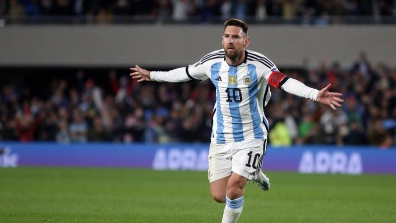 Messi 6-cı dəfə dünya çempionatında: Argentina millisinin heyəti müəyyənləşib
