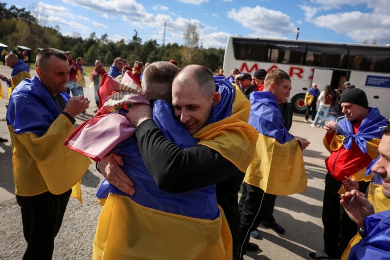 Russia, Ukraine swap 205 prisoners of war each