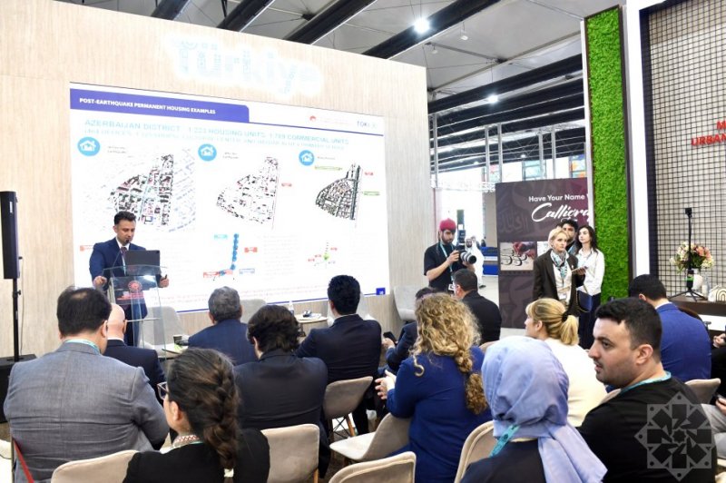 Türkiye presents “Azerbaijan neighborhood” reconstruction project at WUF13