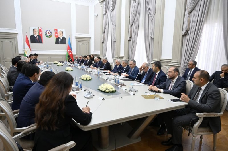 Azerbaijan, Tajikistan deepen economic cooperation