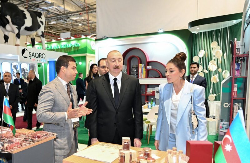 News about -   Prezident İlham Əliyev 19-cu “Caspian Agro Week” və 31-ci “InterFood Azerbaijan” sərgiləri ilə tanış olub - YENİLƏNƏCƏK  