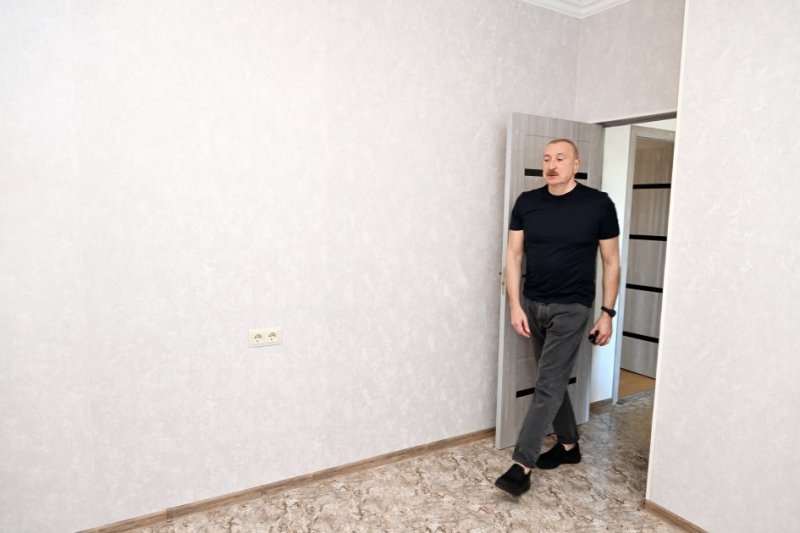 News about - President Ilham Aliyev inspects private houses designated for servicemen in Khojaly