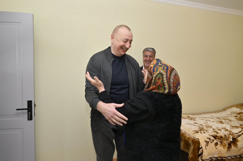 News about -   President Ilham Aliyev inspects progress of developments in Shusha's Boyuk Galaderesi village, meets with residents  