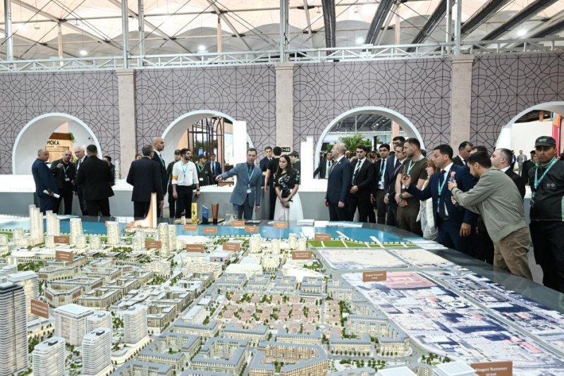 2026/05/2-1779395448.jpg + Leyla Əliyeva və Arzu Əliyeva Urban Expo sərgisi ilə tanış olublar - FOTO News about - Leyla Əliyeva və Arzu Əliyeva Urban Expo sərgisi ilə tanış olublar - FOTO