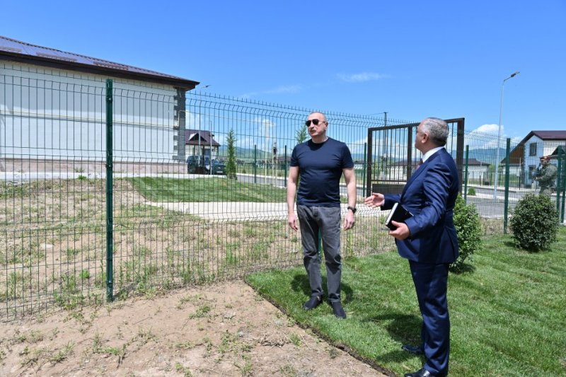 News about - President Ilham Aliyev inspects private houses designated for servicemen in Khojaly