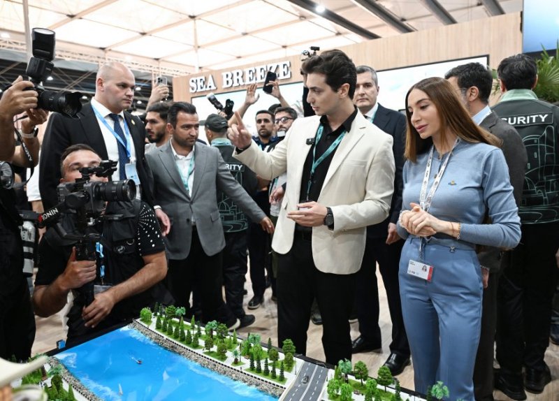 News about - Leyla Aliyeva and Arzu Aliyeva tour the Urban Expo exhibition -  PHOTOS 