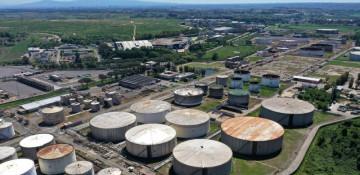 Oil prices jump in world markets