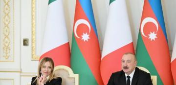   Azerbaijani president, Italian prime minister deliver press statements  