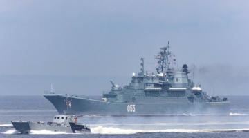 British warship awaits peace deal for vital mine-clearing mission in Strait of Hormuz