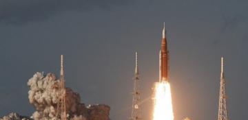 China launches Zhuque-2E Y5 rocket into space