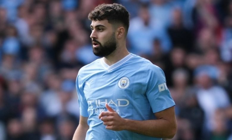 Barselona Mançester Sitinin müdafiəçisi Yoşko Qvardiolu transfer etmək niyyətindədir