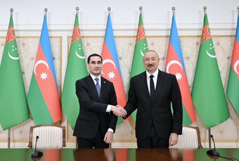 News about -   Azərbaycan və Türkmənistan prezidentləri mətbuata bəyanatlarla çıxış ediblər - YENİLƏNİB  
