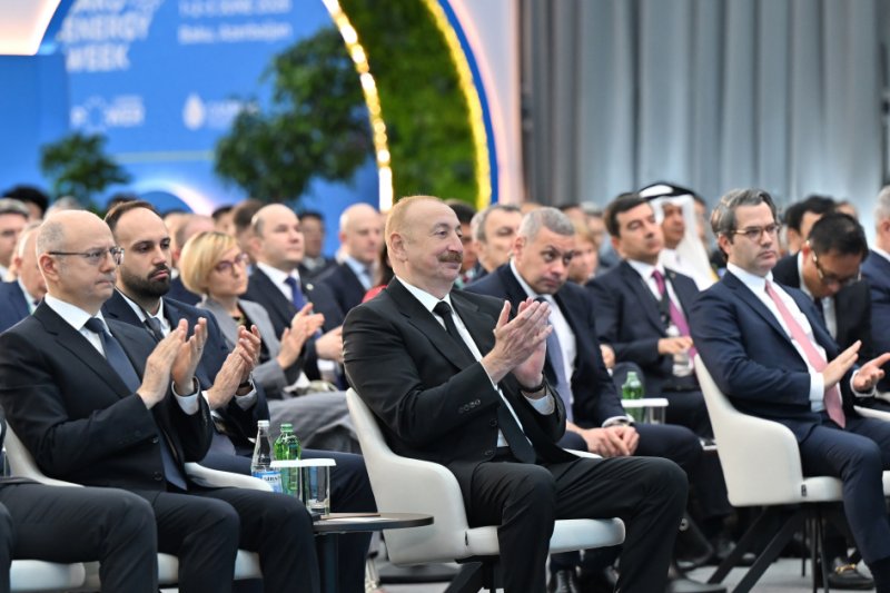 2026/06/1780294111.webp + Prezident İlham Əliyev Bakı Enerji Həftəsinin rəsmi açılış mərasimində iştirak edib - YENİLƏNİB News about - Prezident İlham Əliyev Bakı Enerji Həftəsinin rəsmi açılış mərasimində iştirak edib - YENİLƏNİB