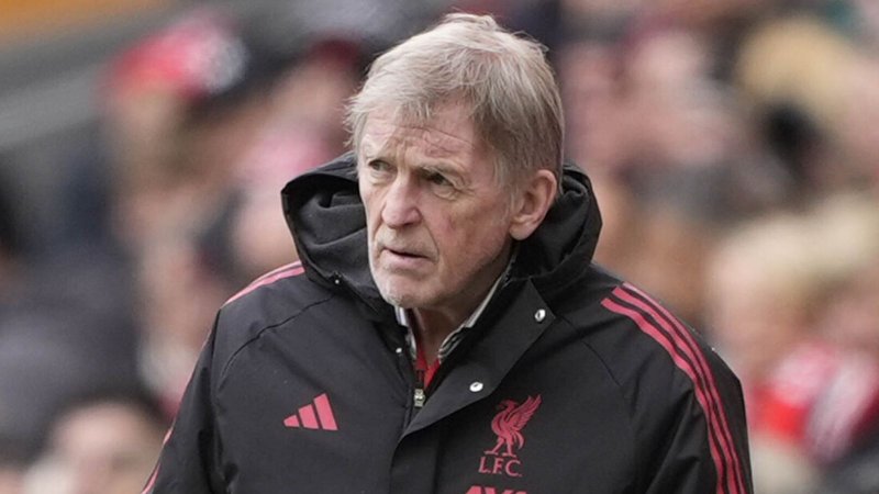 Liverpool legend Dalglish reveals cancer treatment