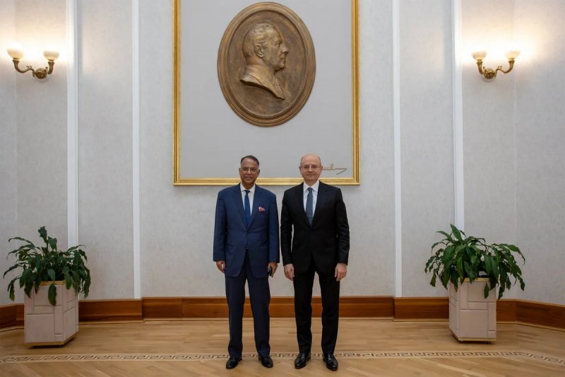 Azərbaycan və Banqladeş enerji sahəsində əməkdaşlıq perspektivlərini müzakirə edib