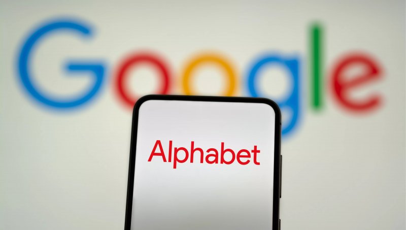 Alphabet plans $80B equity raise with Berkshire backing