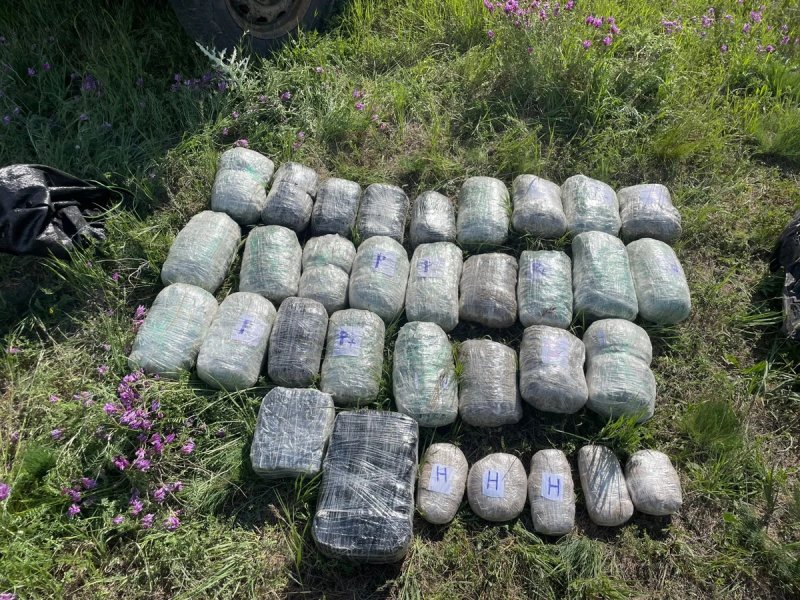 İrandan Azərbaycana külli miqdarda narkotik vasitələrin keçirilməsinin qarşısı alınıb
