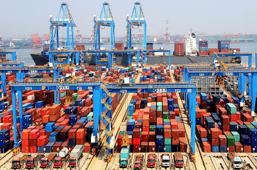China records strong foreign trade growth