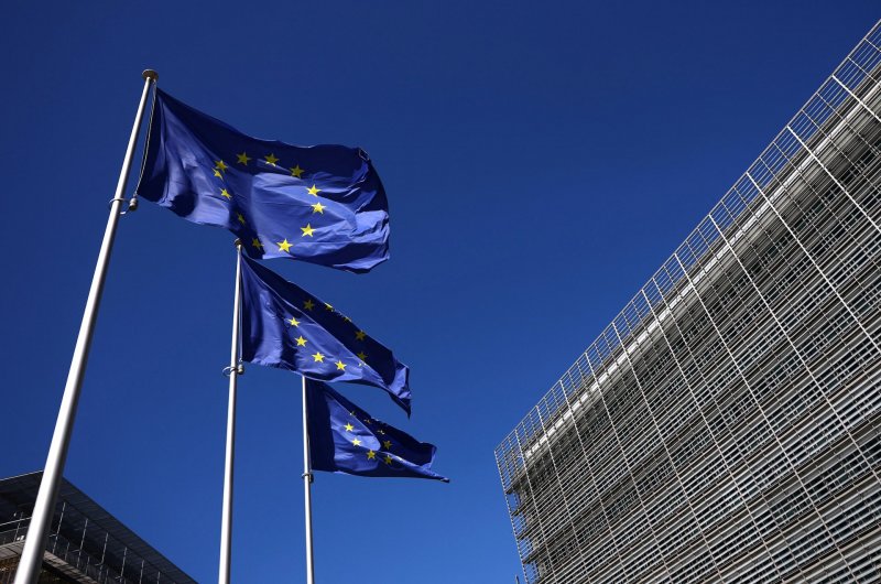 EU to propose 21st package of sanctions targeting Russia's banks