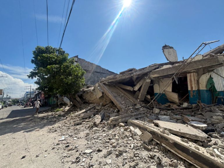Philippine earthquake death toll rises to 55