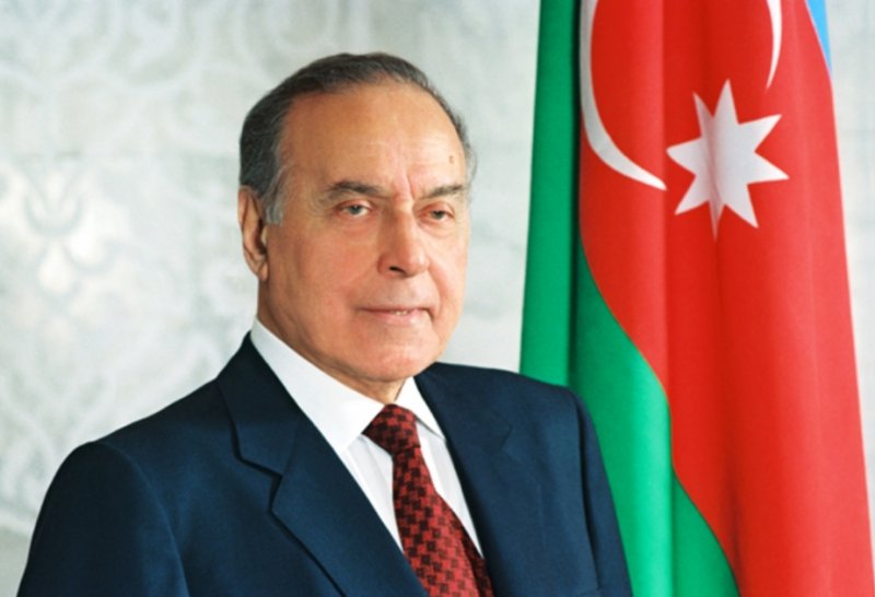Azərbaycanda Milli Qurtuluş Günüdür