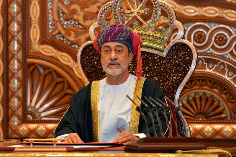 Oman Sultanı Prezident İlham Əliyevə təbrik ünvanlayıb