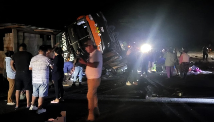 Peruda avtobus qəzasında 11 nəfər ölüb, 20 nəfər yaralanıb