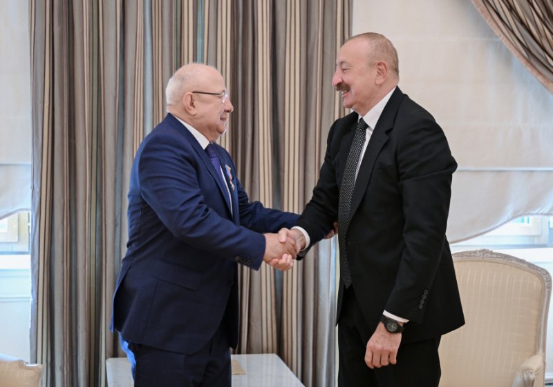 News about -   Prezident İlham Əliyev Dağıstanın tanınmış ictimai-siyasi xadimi Qurban Qurbanova “Dostluq” ordenini təqdim edib  