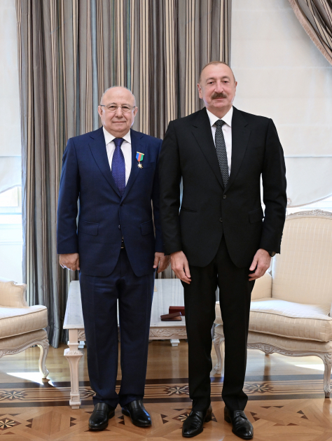 News about -   Prezident İlham Əliyev Dağıstanın tanınmış ictimai-siyasi xadimi Qurban Qurbanova “Dostluq” ordenini təqdim edib  