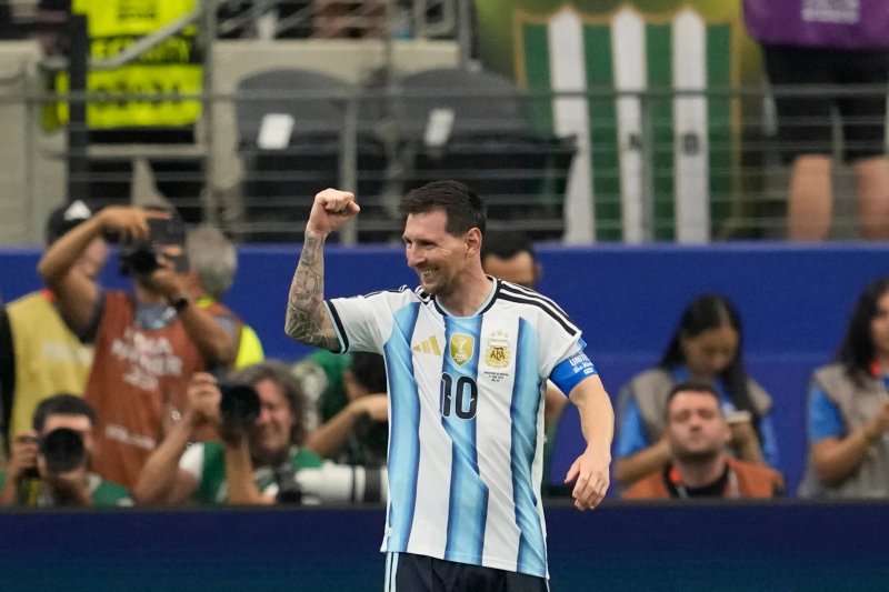 Messi becomes World Cup’s all-time leading goalscorer -  VIDEO 