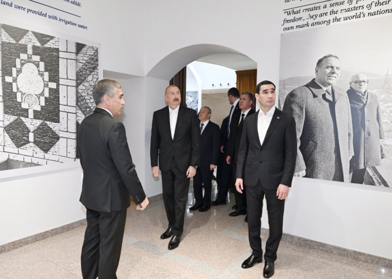 2026/06/1782208608.webp + Azərbaycan və Türkmənistan prezidentləri Şuşada Heydər Əliyev və Qarabağ sərgisi ilə tanış olublar News about - Azərbaycan və Türkmənistan prezidentləri Şuşada Heydər Əliyev və Qarabağ sərgisi ilə tanış olublar