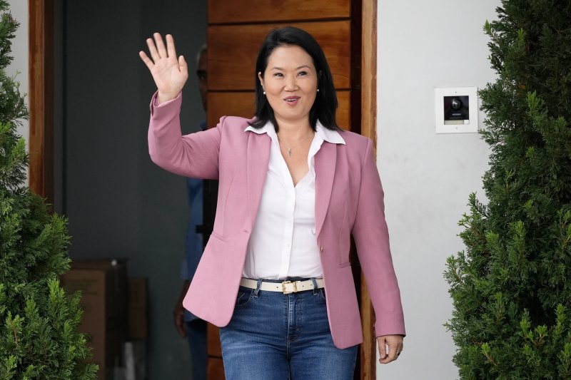 Peruda tarixi seçki: Keyko Fuximori ölkənin ilk qadın Prezidenti seçilib