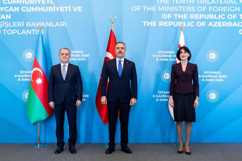   Istanbul hosts trilateral meeting of Azerbaijani, Turkish, Georgian FMs  