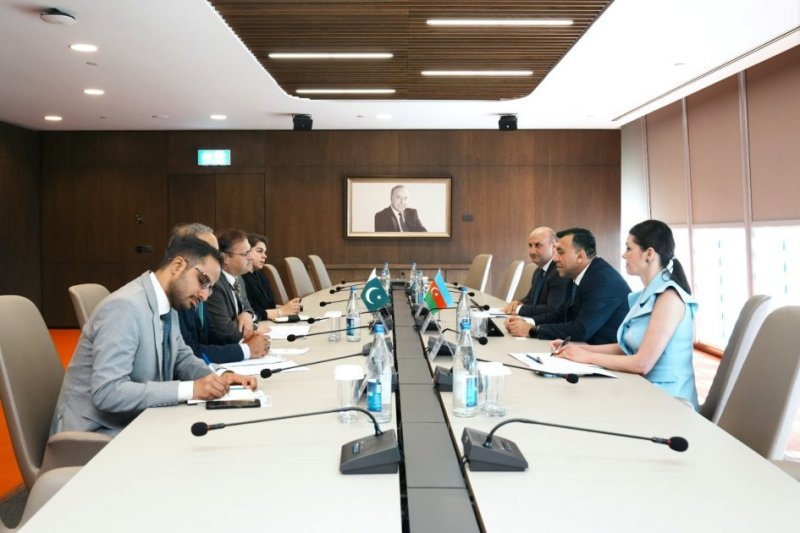Azerbaijan, Pakistan explore economic cooperation prospects