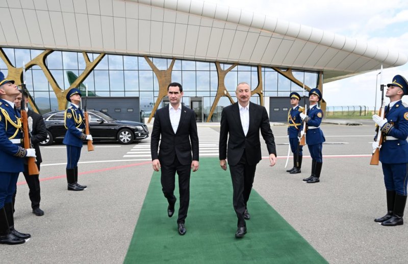 Turkmen president concludes state visit to Azerbaijan
