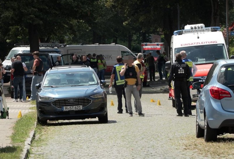 At least 5 killed in shooting in Germany's Stade
