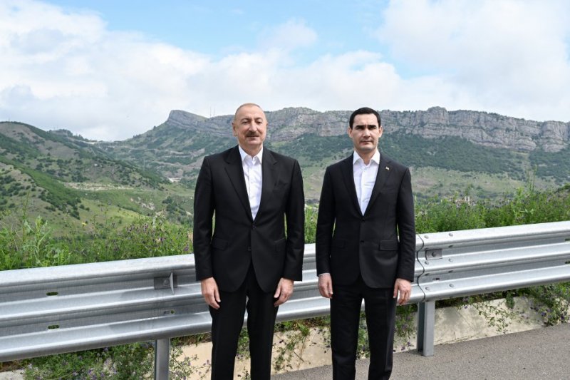 2026/06/2-1782216358.jpg + Azerbaijani, Turkmen presidents pose for photo against backdrop of Dashalti village in Shusha News about - Azerbaijani, Turkmen presidents pose for photo against backdrop of Dashalti village in Shusha